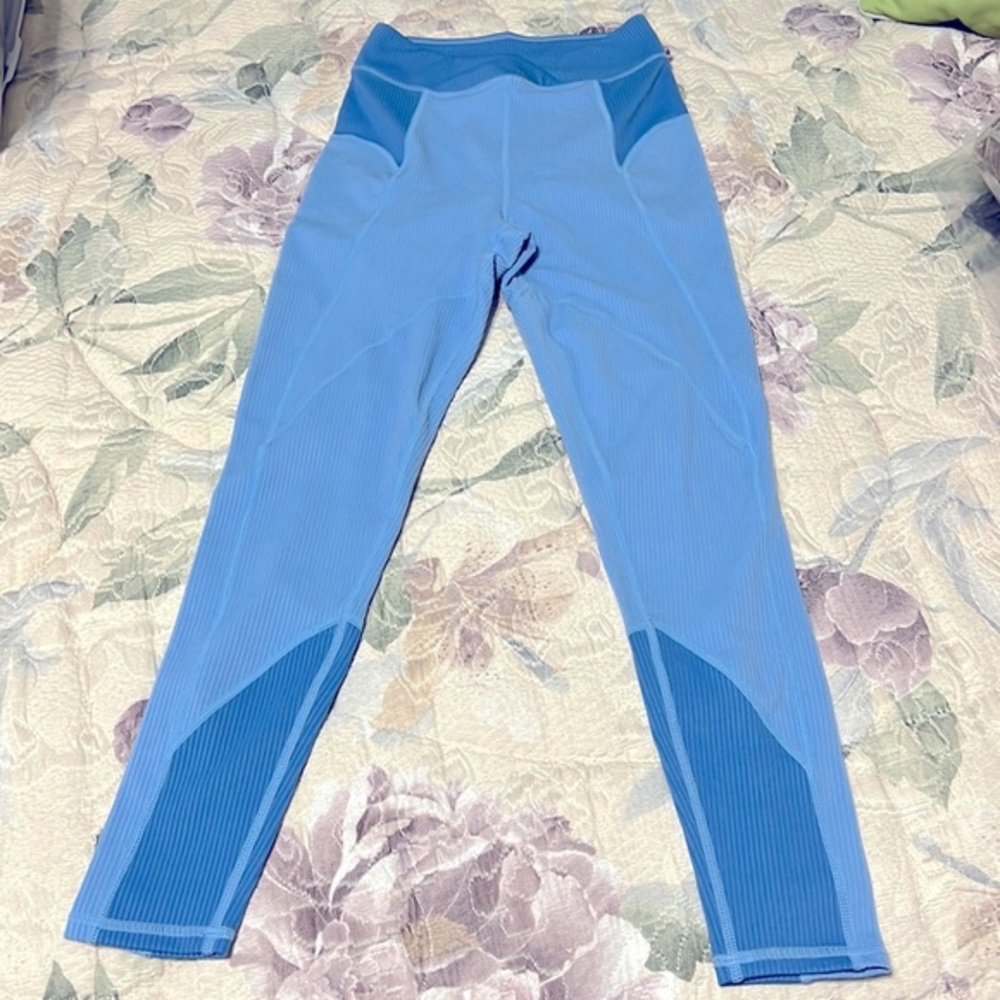 NWT FOR LOVE AND LEMONS 2 tone blue full length leggings Size XS